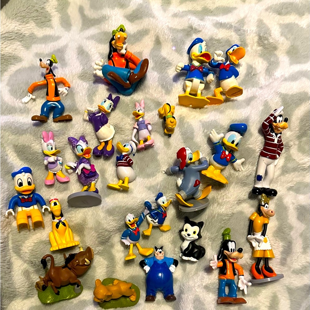 Toy figurines